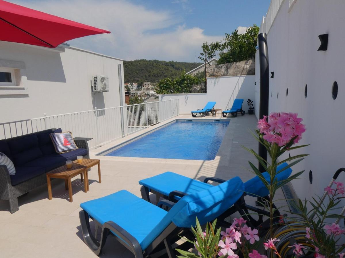 Villa More Pucisca Ngoại thất bức ảnh